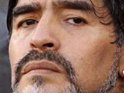 Diego Maradona | Rey Carlos III Diego Maradona | Rey Carlos III