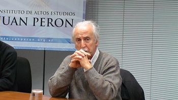 curia: los politicos no asumen el problema de la devaluacion curia: los politicos no asumen el problema de la devaluacion