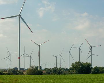 El Gobierno anunció la construcción de un parque de energía eólica en Olavarría