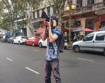 Gigantografía de Pablo Grillo.