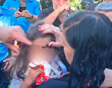 Apareció Esmeralda: fue trasladada a un hospital con una herida en el rostro