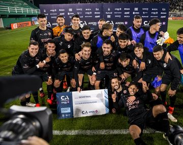 Platense venció a Estudiantes y