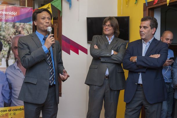 De la mano de Fernando Yuán, el PRO inauguró un local en el Barrio Chino