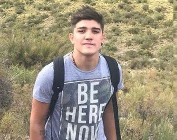 Alan Bopp sac&oacute; a pasear a su perra durante la cuarentena en Puerto Madryn y lo degollaron