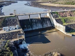Fonplata dará un préstamo de u$s 60 millones a Uruguay para paliar la crisis del agua. Fonplata dará un préstamo de u$s 60 millones a Uruguay para paliar la crisis del agua.