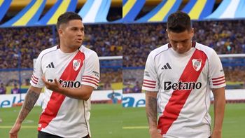 el reproche de quintero a un companero durante el superclasico: ¿a quien apunto? el reproche de quintero a un companero durante el superclasico: ¿a quien apunto?