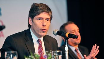 el vice esta a cargo, pero las decisiones las toma cristina el vice esta a cargo, pero las decisiones las toma cristina