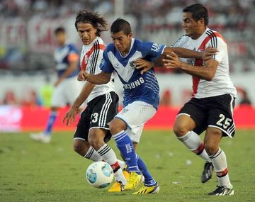 Vélez y River buscan olvidar la Sudamericana