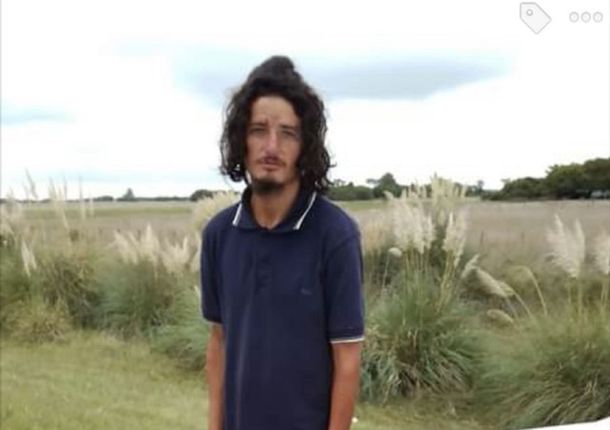 Intentan rastrear a los familiares de un joven con signos de demencia hallado en la ruta camino a Pinamar