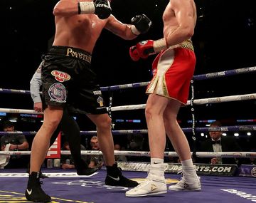 Povetkin se quedó con el título con un terrible nocaut