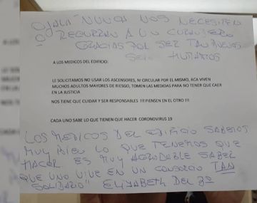 Contin&uacute;an las agresiones a los m&eacute;dicos en medio de la pandemia de coronavirus