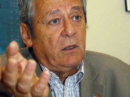 kunkel: no va a haber tirantez entre cristina y scioli kunkel: no va a haber tirantez entre cristina y scioli