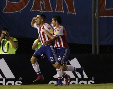 Paraguay superó a Ecuador y sueña con el Mundial
