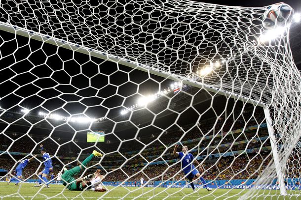 Histórico: Costa Rica superó a Grecia en los penales y está en cuartos