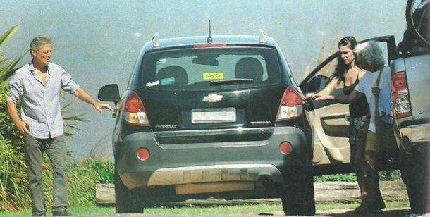 Más fotos del viaje de Juana Viale y Francisco Cabrera y un penoso accidente en la playa