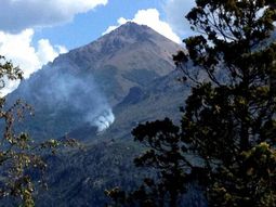 Incendio en el refugio Frey, en el Cerro Catedral.