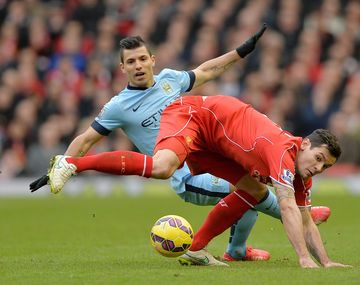 Liverpool venció al Manchester City y lo alejó de la punta