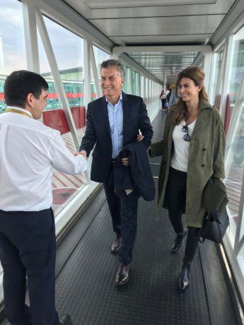 Mauricio Macri y Juliana Awada rumbo a la gira