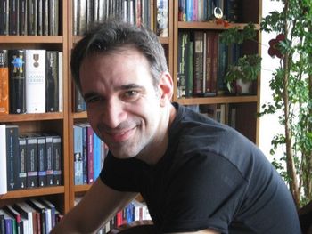 Mariano es médico villero: Una paciente me dijo que todo lo que consumió en un día fue mate y remedios