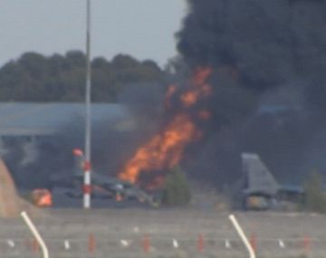 Un avión militar griego cayó en España: hay 10 muertos