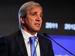 Ministro Luis Caputo. Ministro Luis Caputo.