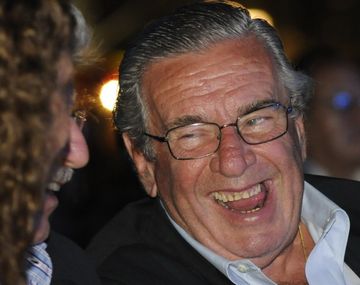 Despiden los restos de  Juan Carlos Mazzón