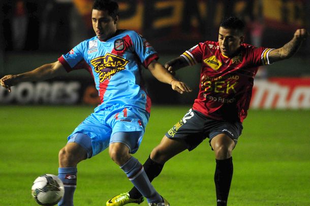 El Arsenal de Palermo se juega todo ante Unión Española en Chile