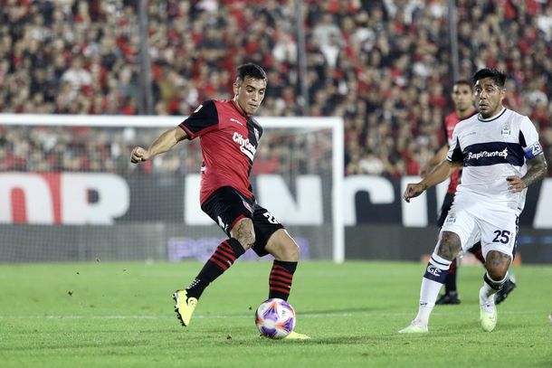 Liga Profesional de Fútbol: Newells y Gimnasia La Plata cerraron la fecha con un vibrante empate 2-2