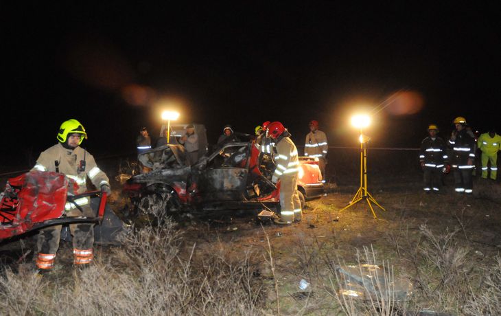 Otra tragedia golpea a Rosario: siete muertos en un choque
