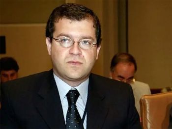 Milei designó a hombre de confianza de Massa como representante ante el FMI