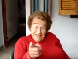 La mamá de Baldassi grabó un divertido video en elq eu se acordó de las mamás de los hinchas