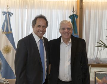 La candidatura presidencial de Scioli sumó el apoyo de otro referente sindical