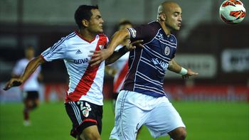 a mano en el sur: lanus y river no pudieron salir del cero a mano en el sur: lanus y river no pudieron salir del cero