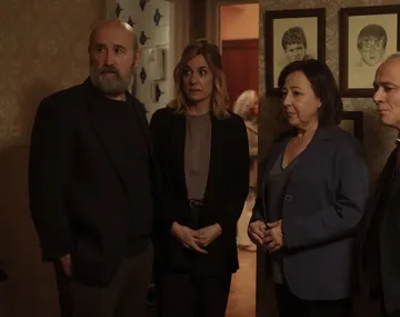 La comedia española con enredos familiares que sigue siendo un éxito