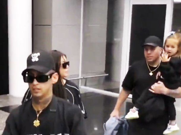 Así llegaron Wanda Nara y L-Gante de sus vacaciones en Brasil