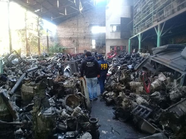 El desarmadero del Rey del Corte tenía al menos 4.200.000 autopartes