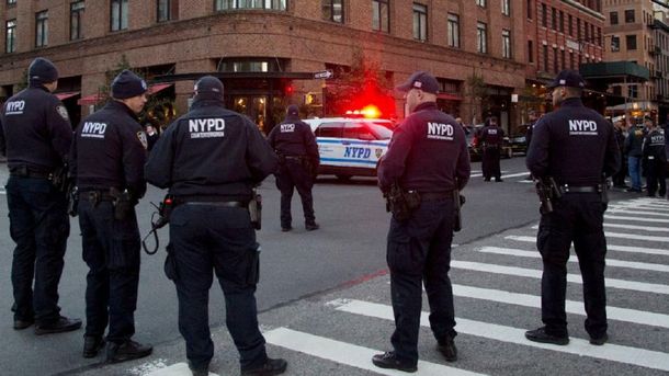 La policía rodea el Time Warner Center de Nueva York