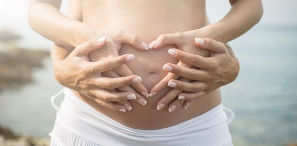 Tuvieron a un hijo por inseminación casera y la Justicia les reconoció la comaternidad