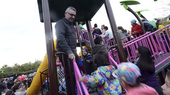 julio zamora: renovamos las plazas, para que sean espacios de integracion de los vecinos julio zamora: renovamos las plazas, para que sean espacios de integracion de los vecinos