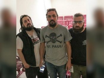 Retuvieron a tres periodistas argentinos que fueron a cubrir el estallido en Chile