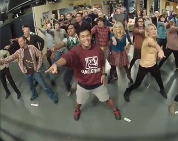 Los actores de The Big Bang Theory hicieron un flashmob