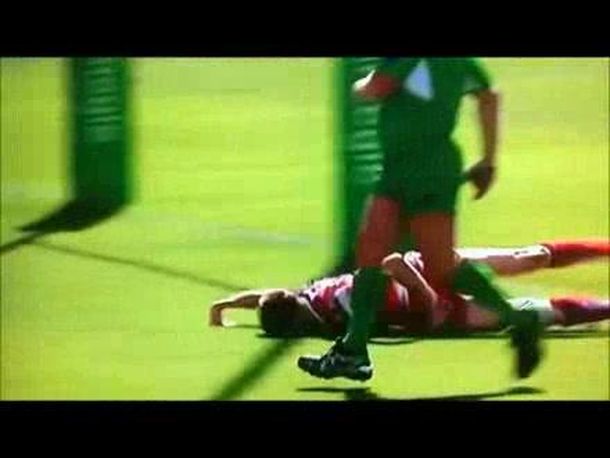 Increíble: un jugador convirtió un try estando inconsciente