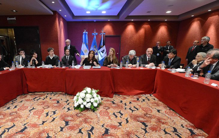Concluyó la reunión de CFK con empresarios y sindicalistas