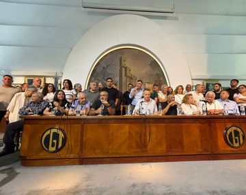 CGT se reúne antes del debate en el Senado y analizan nuevas medidas contra la reforma