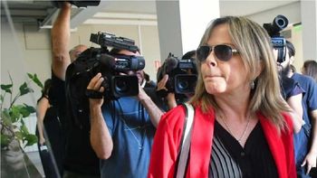 fossati dispara contra el gobierno y la policia llevando al escandalo astesiano a un nuevo nivel fossati dispara contra el gobierno y la policia llevando al escandalo astesiano a un nuevo nivel