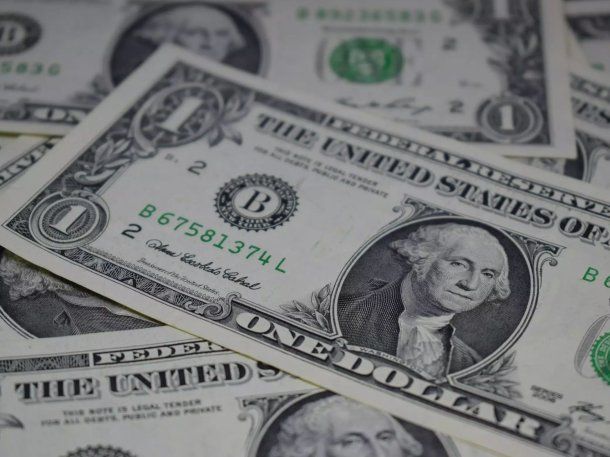 Hasta cuándo se pueden cambiar los dólares cara chica