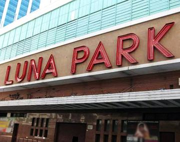 Acto en el Luna Park en apoyo a las medidas del Gobierno