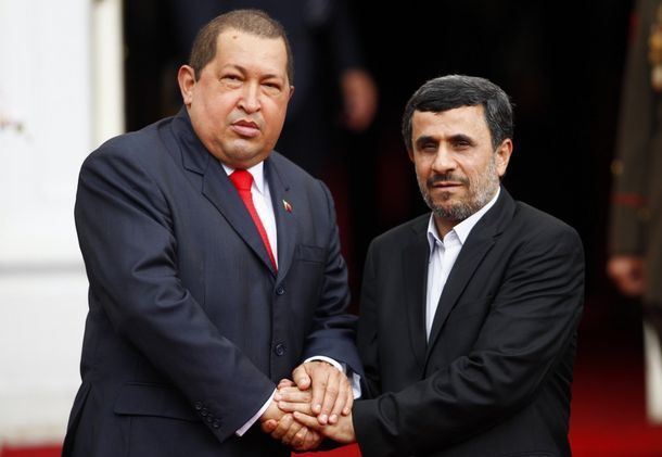 Ahmadinejad viaja a Venezuela para despedir los restos de Chávez