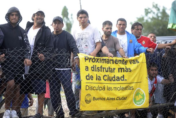 Villa Lugano: la Justicia frena el desalojo tras un recurso de amparo de los ocupantes