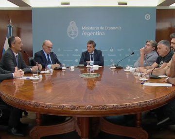 Sergio Massa realizó anuncios para el sector automotriz